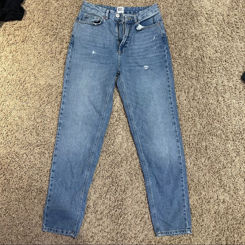 Urban Outfitters Mom Jeans